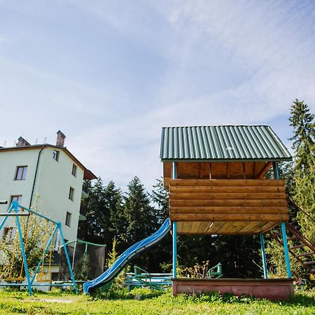 Zelenyy Bir Hotel Skhidnytsia Exterior foto