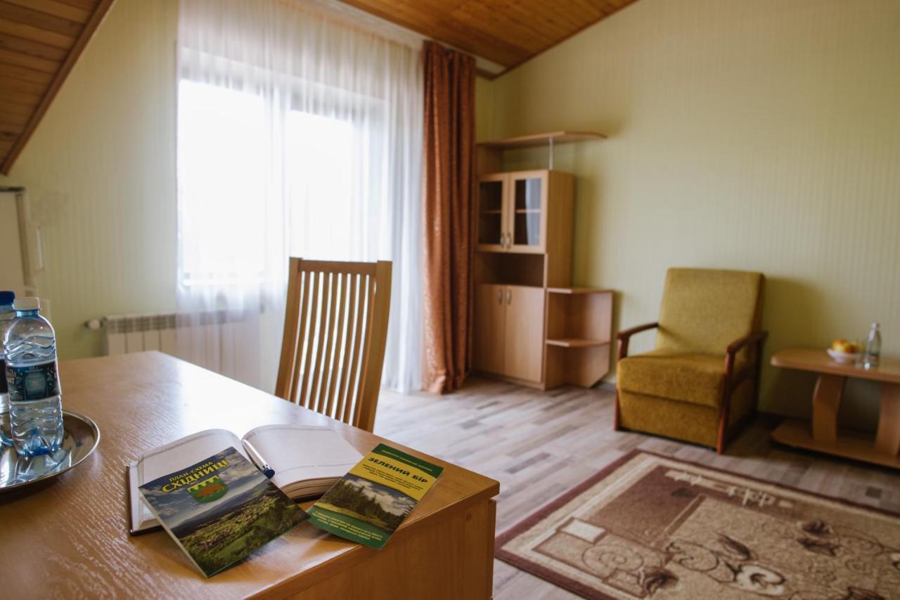 Zelenyy Bir Hotel Skhidnytsia Exterior foto